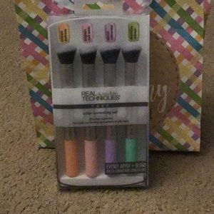 Real techniques color correcting brush set